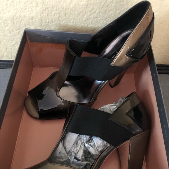 Shoes - Picture 1 of 1